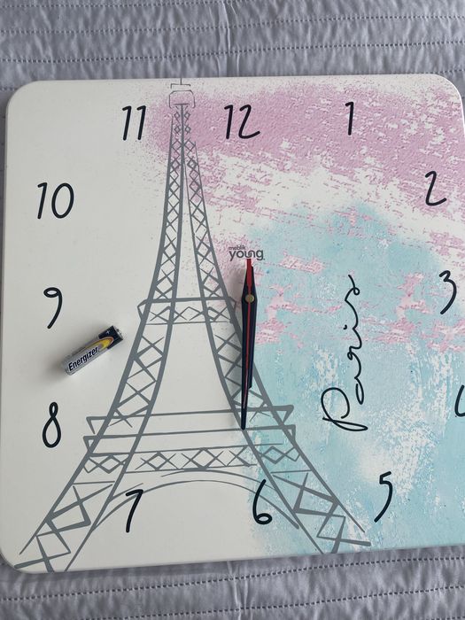 Zegar scienny Meblik young paris