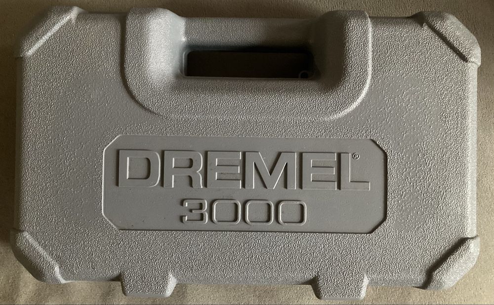 Гравер бормашинка Dremel 3000