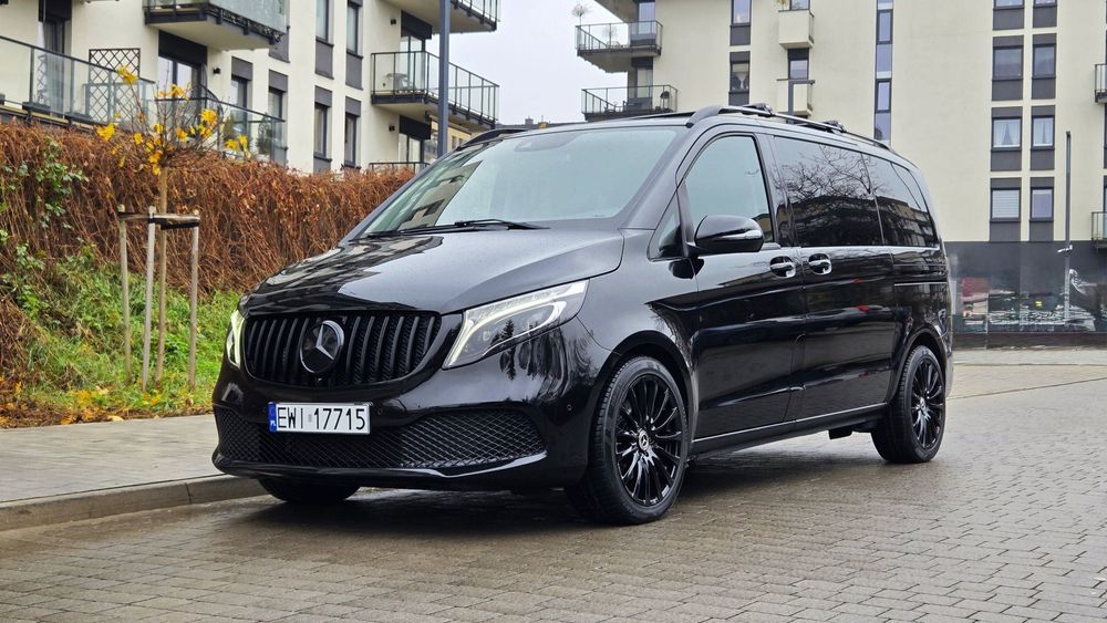 Mercedes-Benz Klasa V Mercedes V klasa black edition FV23%