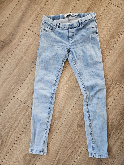 Spodnie jeansowe damskie