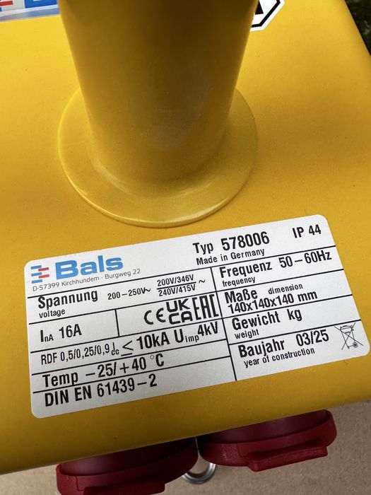 Rozdzielacz wiszący CEE BALS 578006