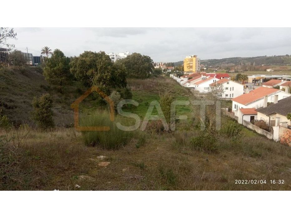 Venda de Terreno (Urbano) - Torres Novas 6705 m2