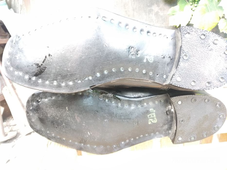 Продам сапоги ялові.офіцерські.