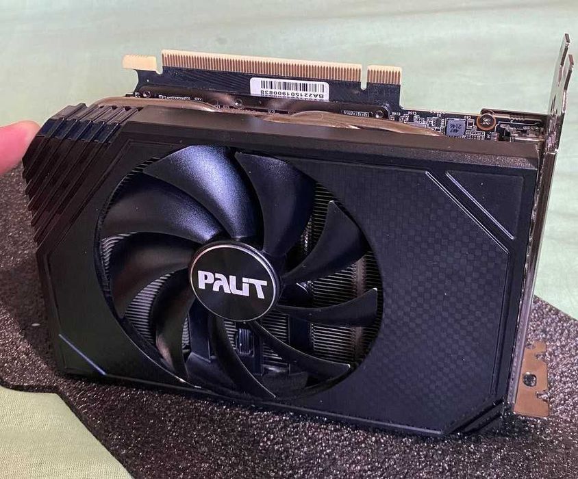 Видеокарта PALIT GeForce RTX 3050 StormX 8GB