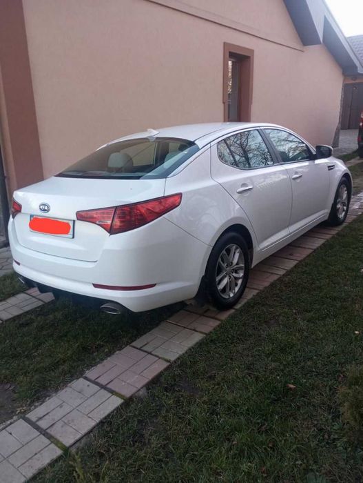 Продам KIA Optima 2013 року