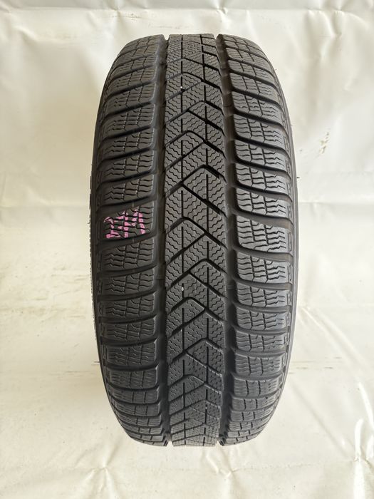 225/50/18 Pirelli Sottozero Winter 3 RSC 2019R (271)