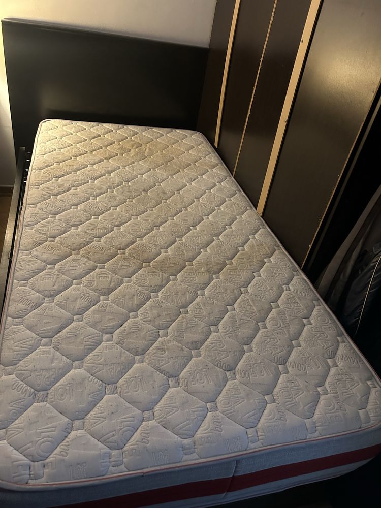 Cama de solteiro