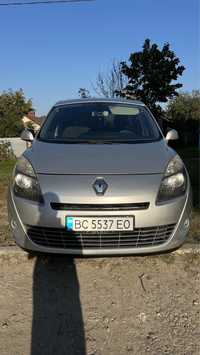 Renault Grand Scenic 2010