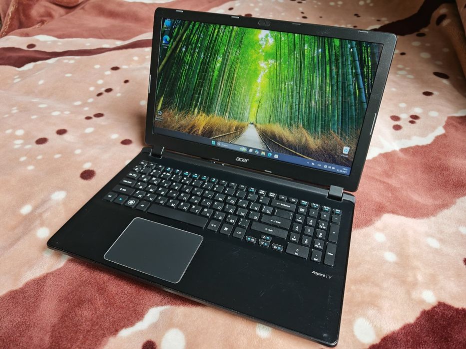 Ноутбук Acer Aspire v5-572g 15.6