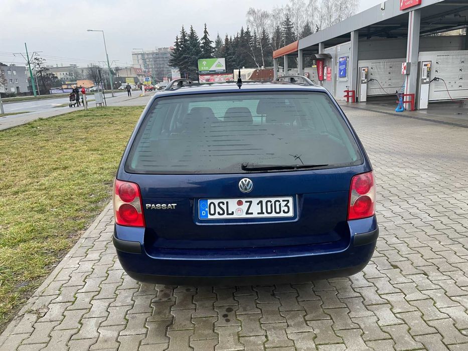 Volkswagen Passat 1.6 Benzyna 102 KM Sprawny Bez Korozji