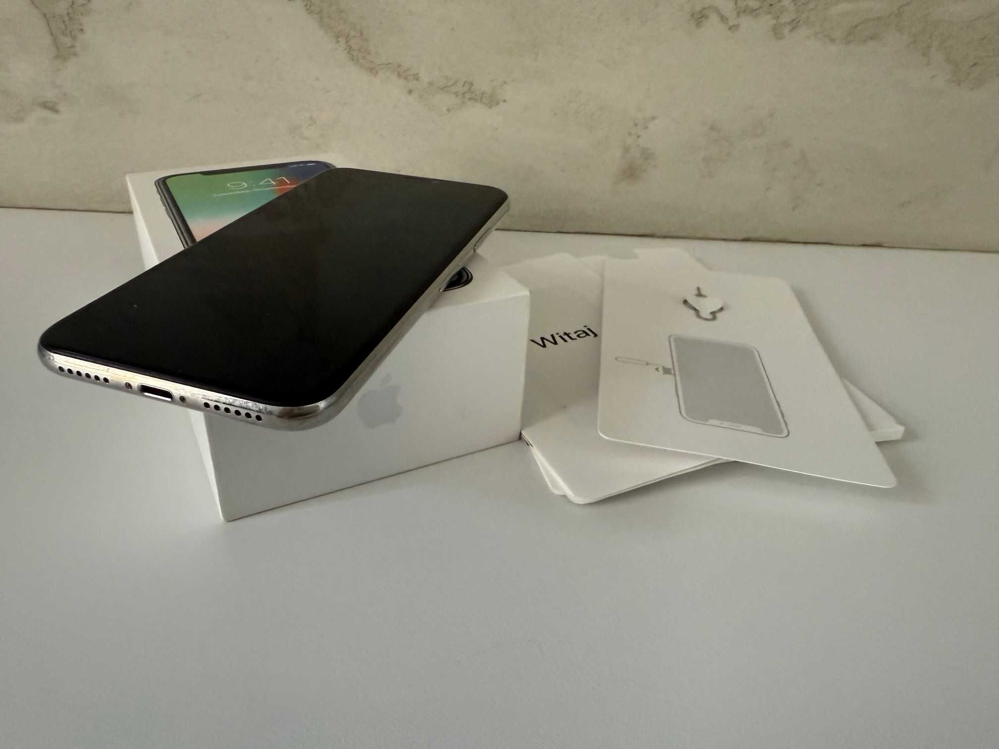 iPhone X 256GB srebrny Silver STAN IDEALNY ładowarka telefon iPhone 10