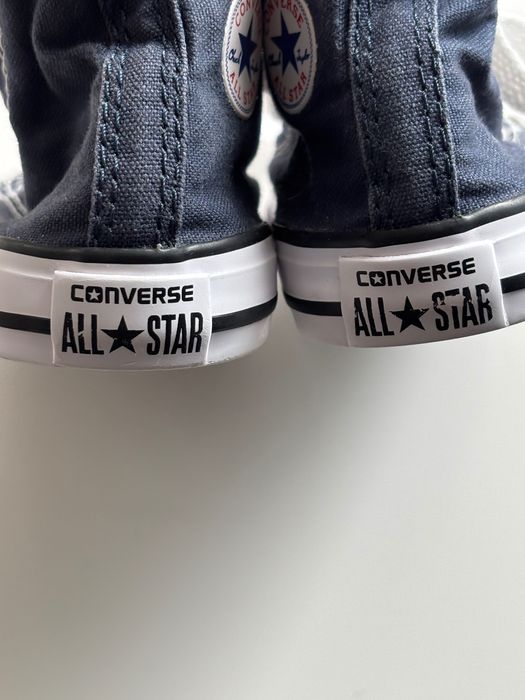 Trampki dla dziecka Converse Granatowe
Rozm. 20 nowe