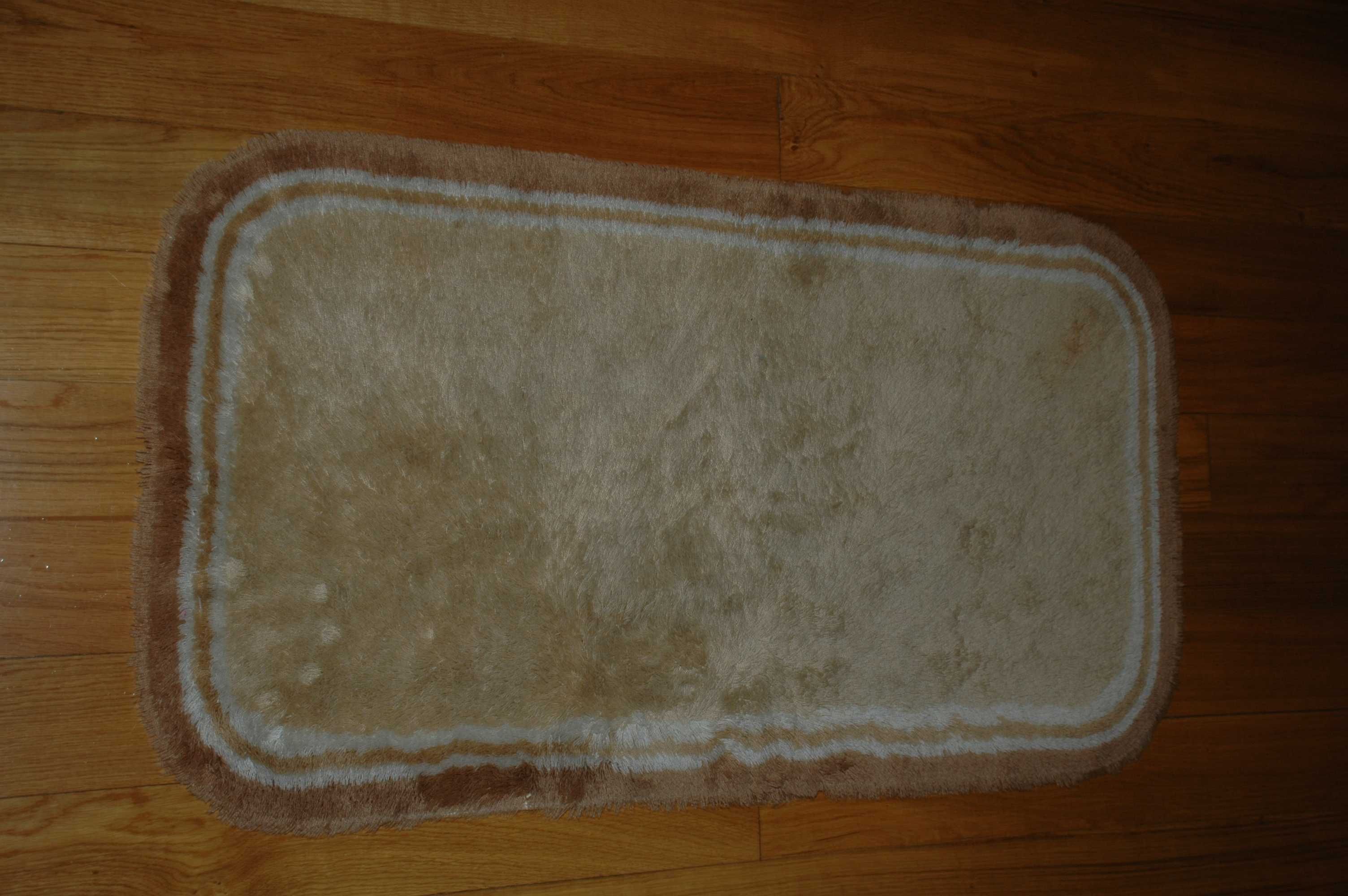 Vendo conjunto de tapetes de sala e quarto