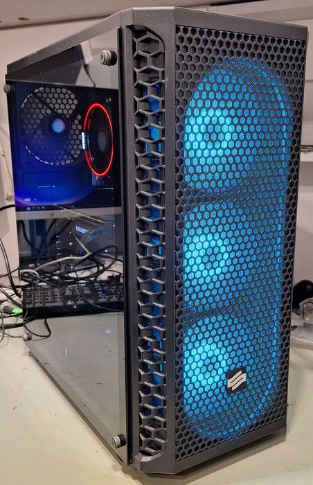 Komputer Gamingowy Ryzen 7-2700/16GB RAM/GTX  1660TI 6GB/240GB SSD+2TB