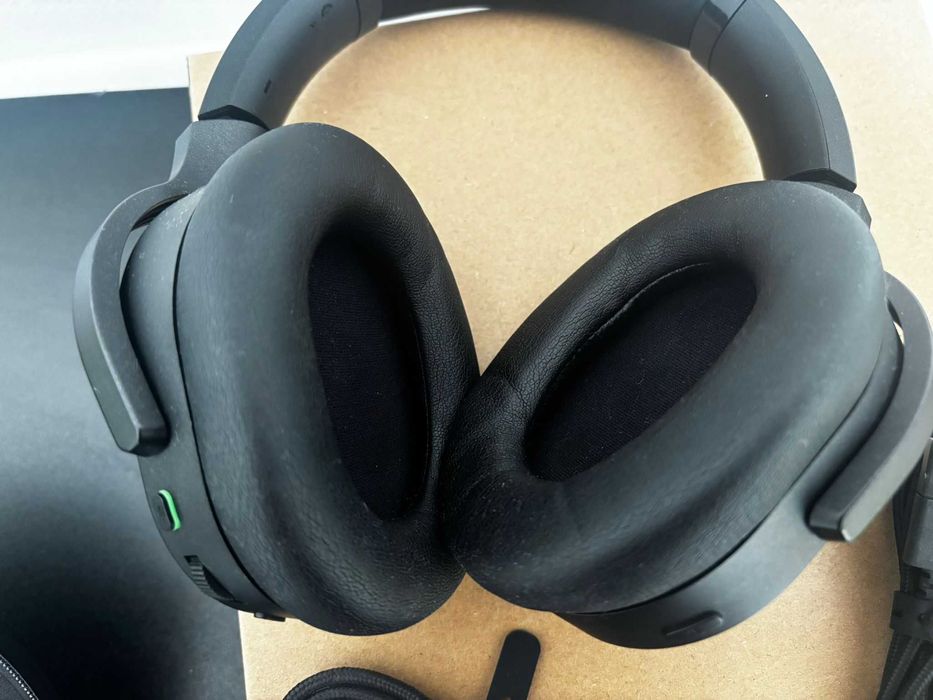 Razer Barracuda Pro como novo com caixa