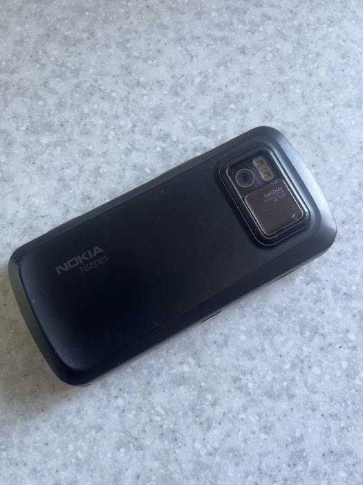 Nokia N97 в хорошому стані