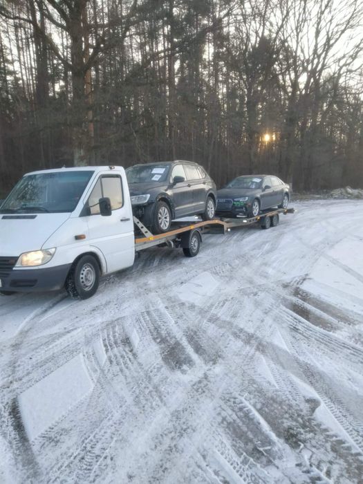 Послуги евакуатора та лафети