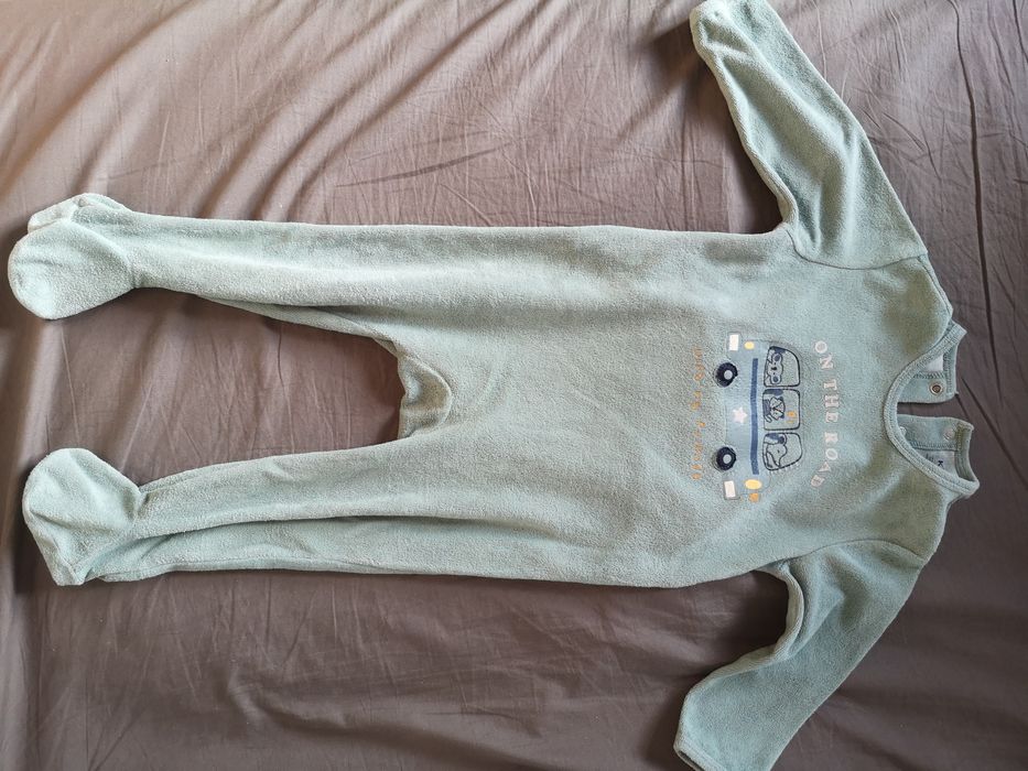 Pajac piżama KIABI 18M