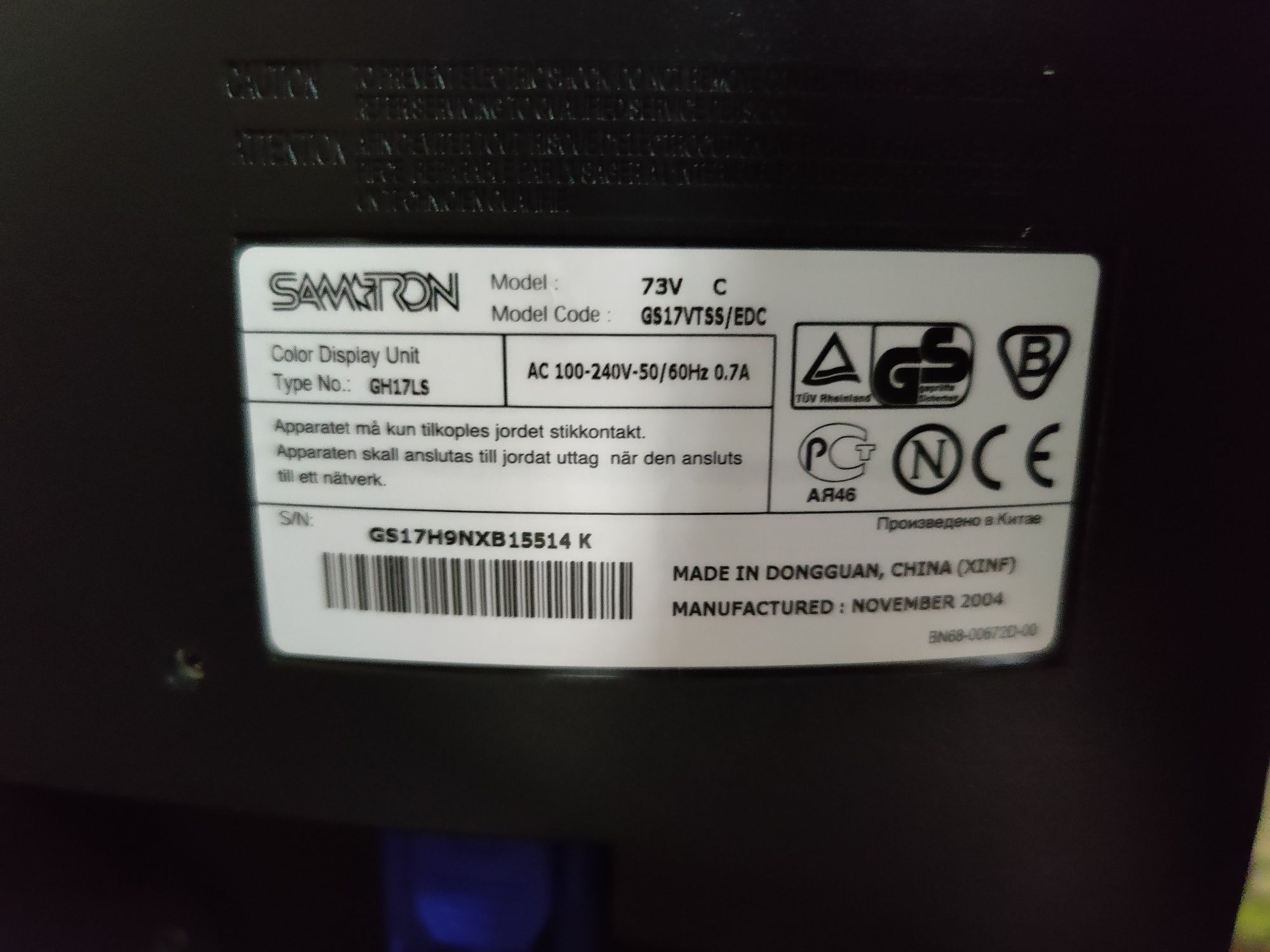 Monitor Samtron 73V