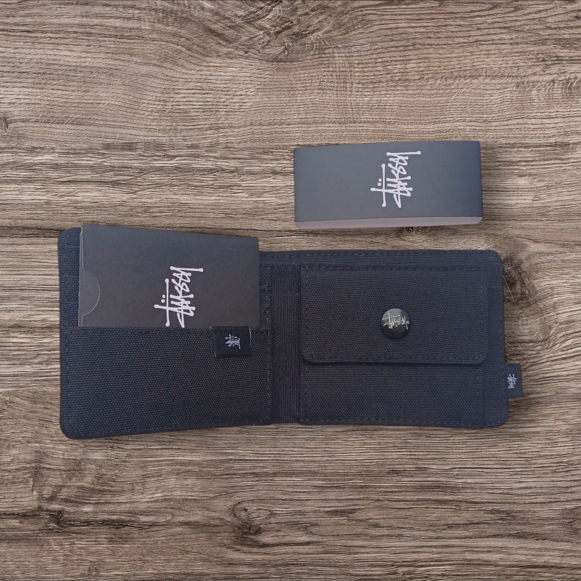 Portfel stussy czarny