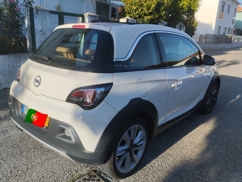 Opel Adam rocks 1.0 Turbo 115cv