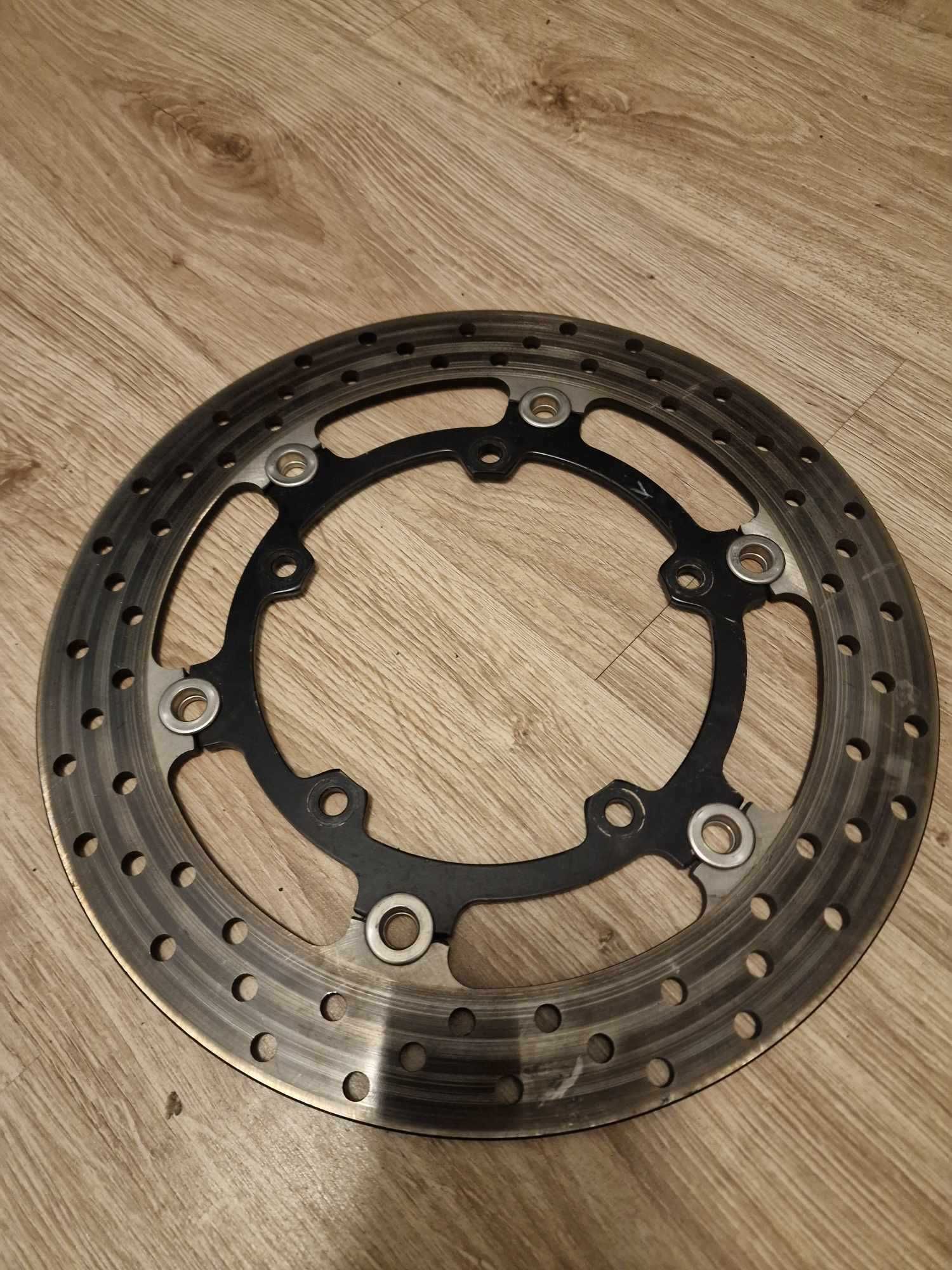 TARCZA hamulcowa YAMAHA YZF-R3 GYTR / Tarcza hamulcowa yamaha r3