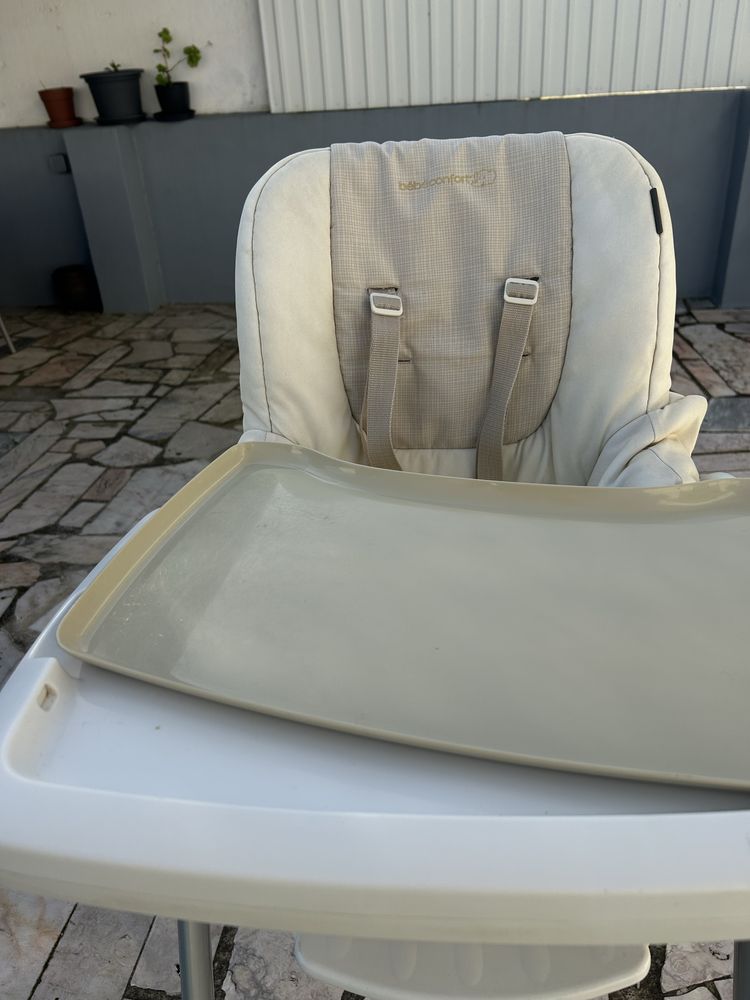 Cadeira de refeição bebé confot Kaleo