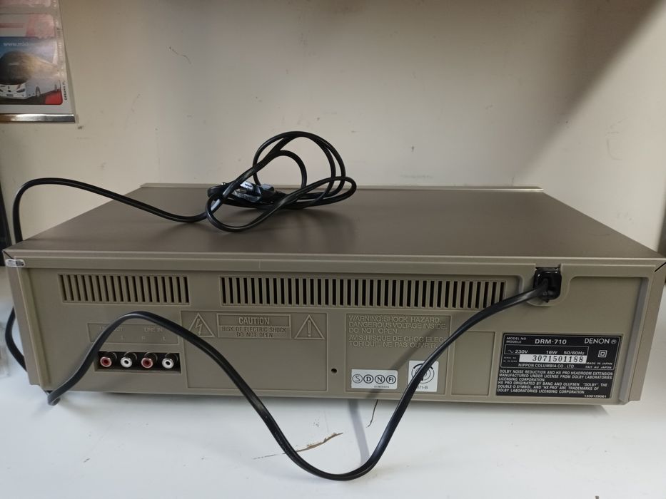 Denon DRM-710 magnetofon srebrny