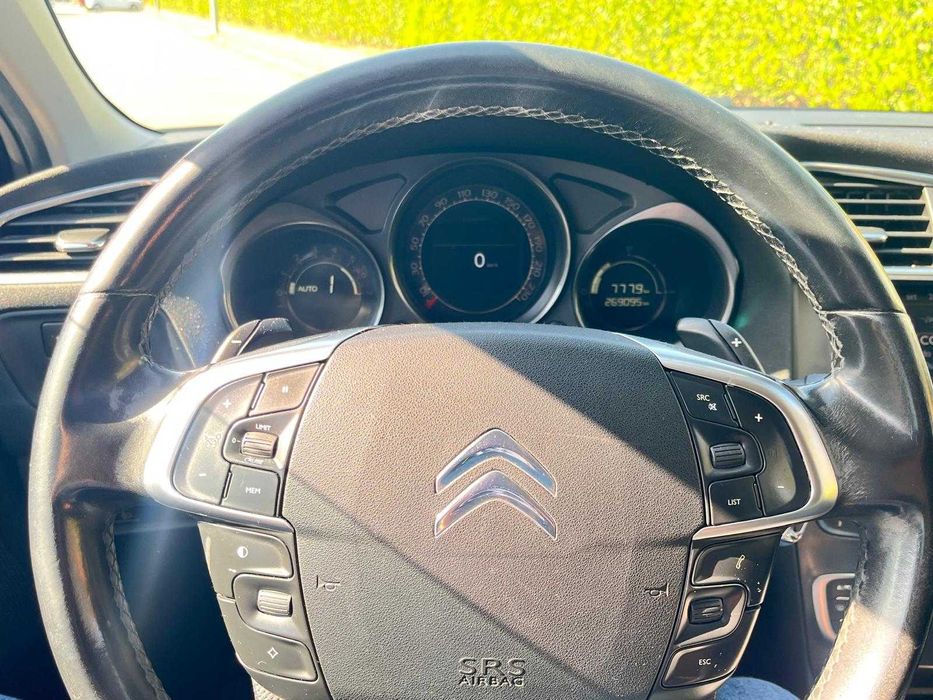 Citroen C4 Exclusive - Automático - GPS