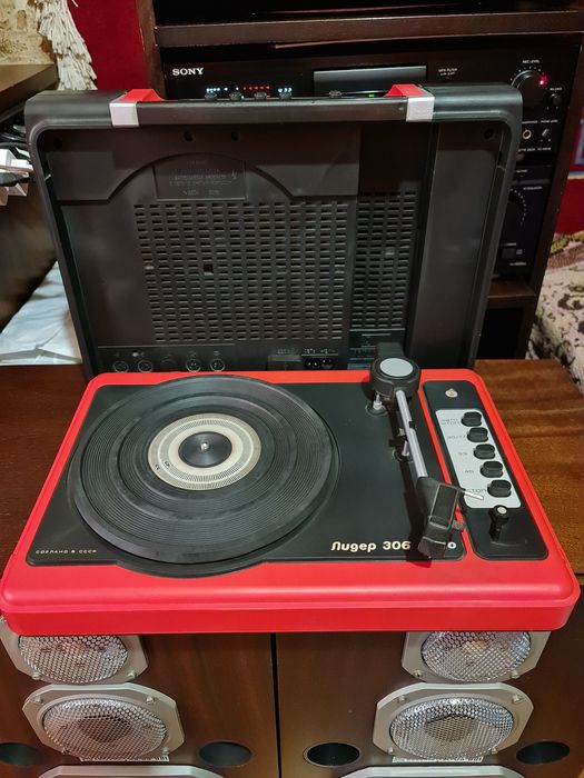 Электрофон Лидер 306 моно проигрыватель