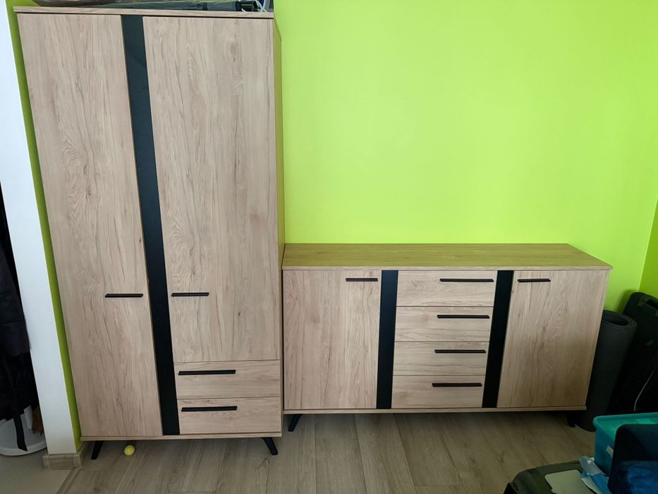 Sprzedam szafę dwudrzwiową i komodę