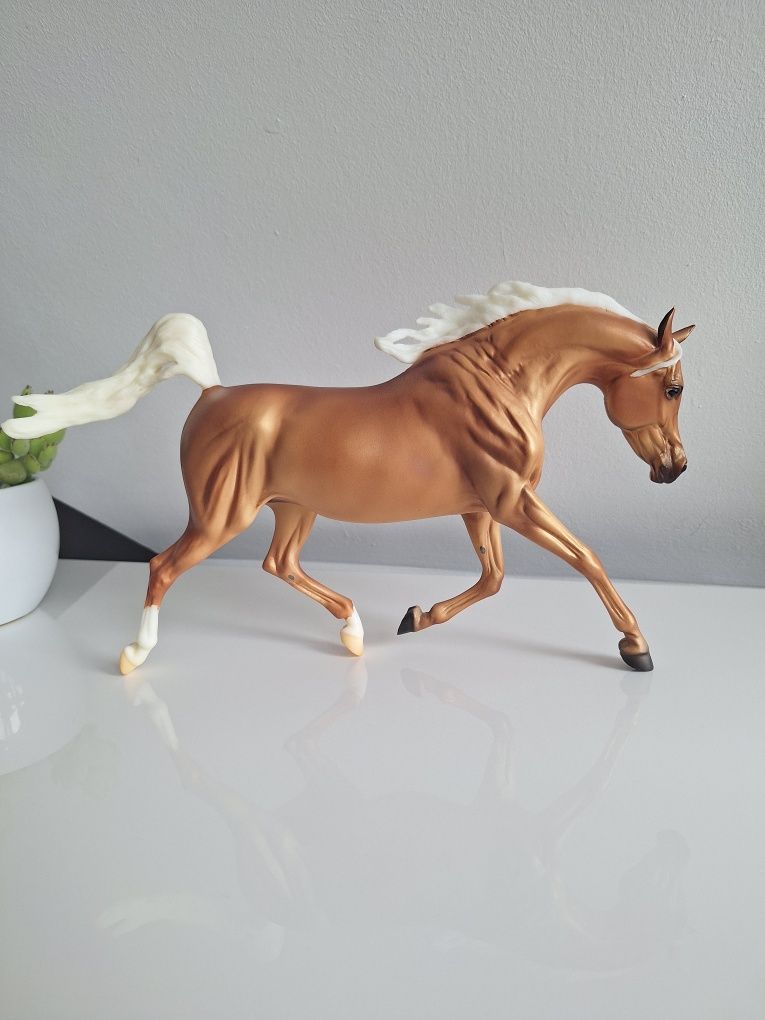 Breyer Weather Girl Sunny