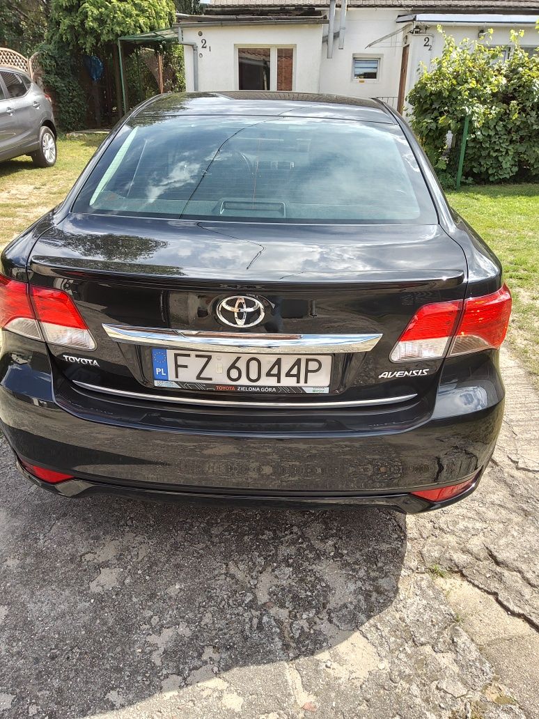 Toyota avensis w super stanie z salonu
