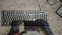 Klawiatura razer ornat chroma wszytko na zdjęciach