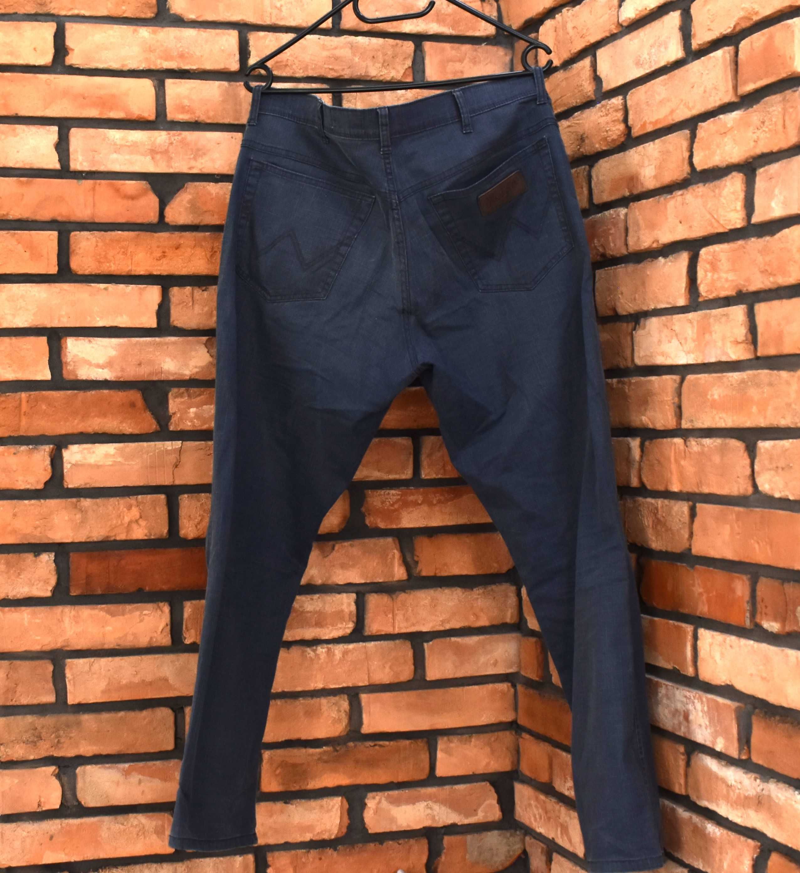 Wrangler Texas lekkie spodnie jeansy stretch  super stan W36 L30