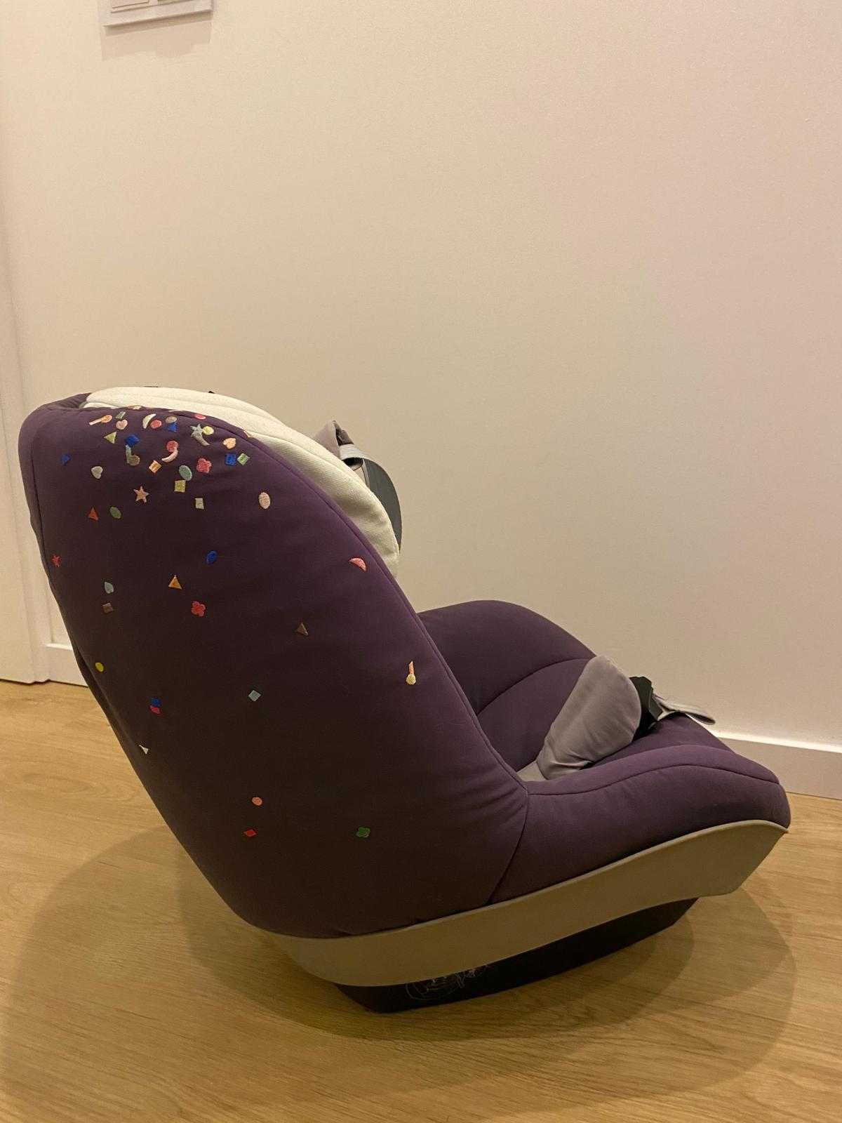 Cadeira Auto Bebeconfort Pearl + ISOFIX