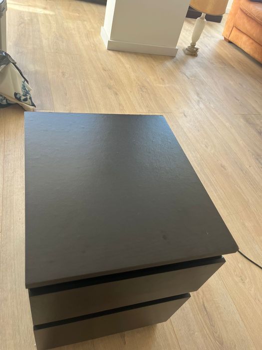 Mesa de cabeceira ikea
