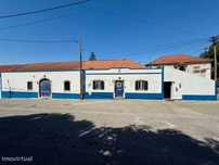 Moradia T3 com Adega Centenária em Carneiro – Alenquer