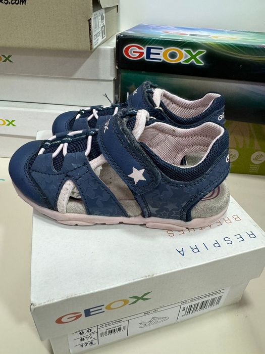 Sapatos Geox menina 26