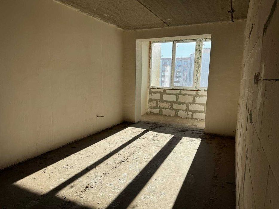 Велика однокімнатна квартира 54 м2 по супер Ціні та щей 2% оформлення