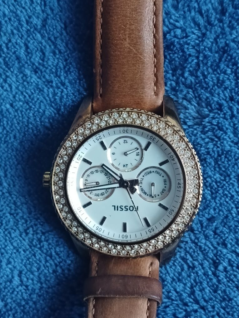 Продається годиник FOSSIL