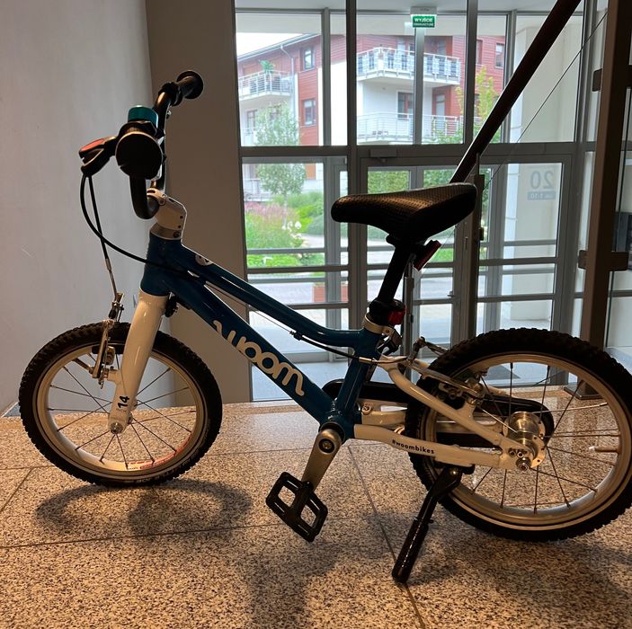 Rowerek woom 2 super + kask