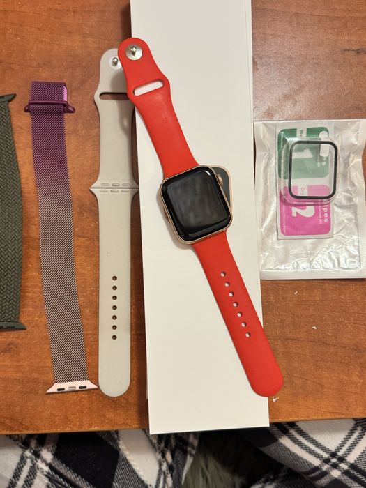 Apple Watch SE гарний стан