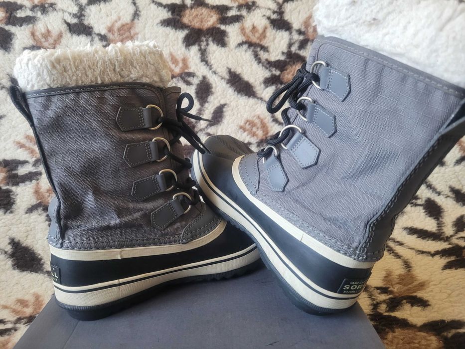 Super ciepłe wodoodporne śniegowce Sorel Carnival r.37 wkł.23 cm