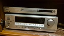 Onkyo DV-SV303E DVD Player+TX-SR303E AV Receiver