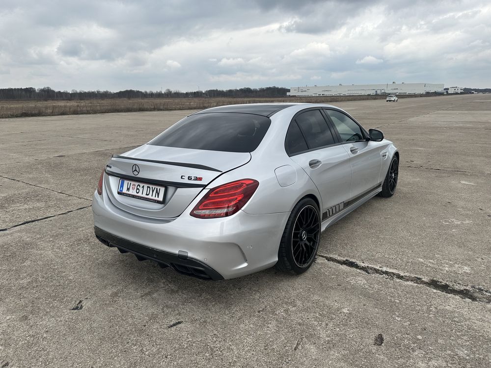Mercedes C63s AMG 4.0 V8 Biturbo 2016r NISKI PRZEBIEG
