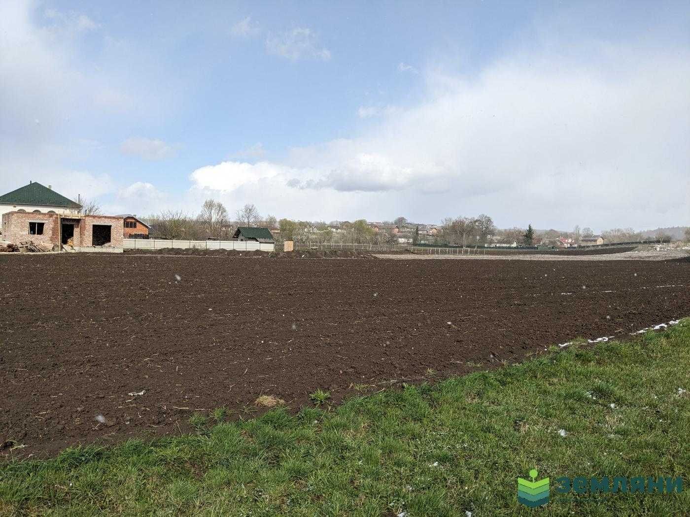 Продаж землі 32,87 сотки в с.Клубівці під забудову