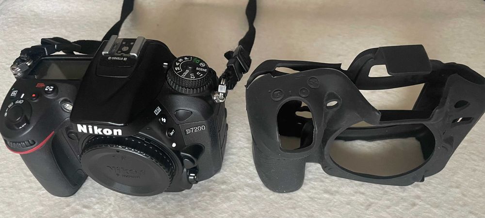 Nikon D7200 - Grip Meikke e Ruber Cover