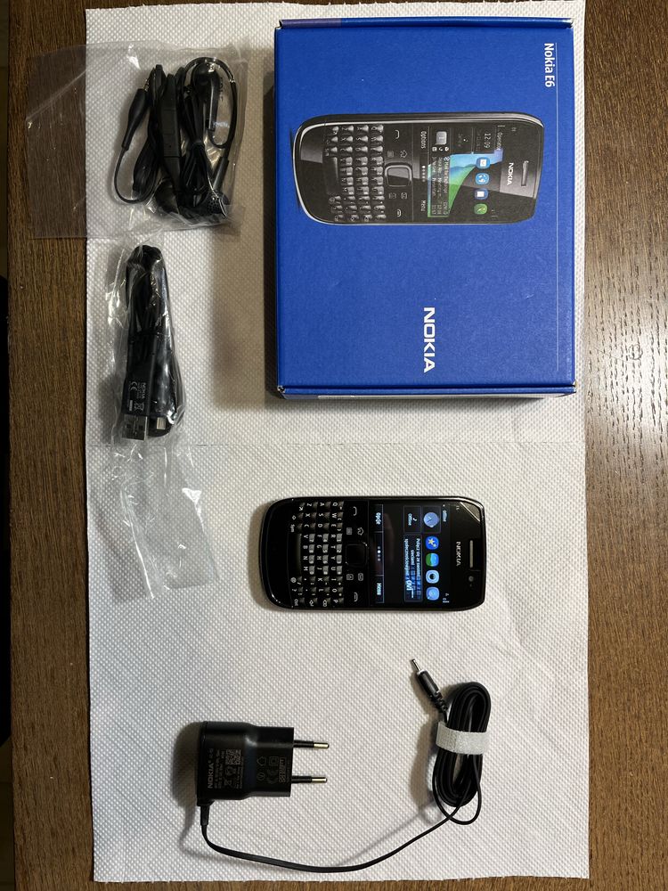 Nokia E6, stan fabryczny, nie używany