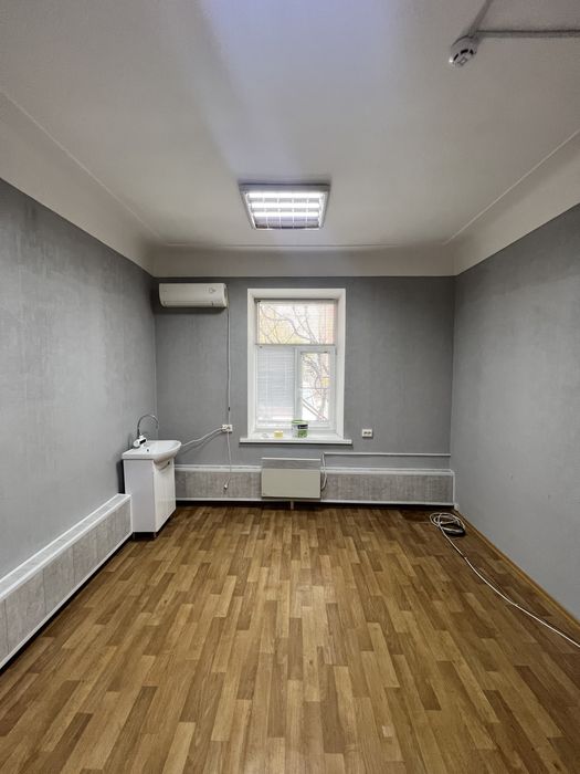 Оренда приміщення офіс б’юті сфера центр парковка вода світло є завжди